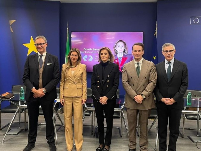 Barra: “La tecnologia può essere decisiva per accesso alle cure”